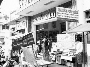 Khai Trí bookstorte - the biggest bookstore in Sài Gòn